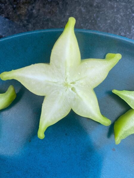 Yıldız Meyvesi 1 Adet (Yeşil Erik Tadında)